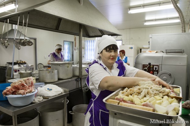 Food preparation at the Vityaz-Avto plant